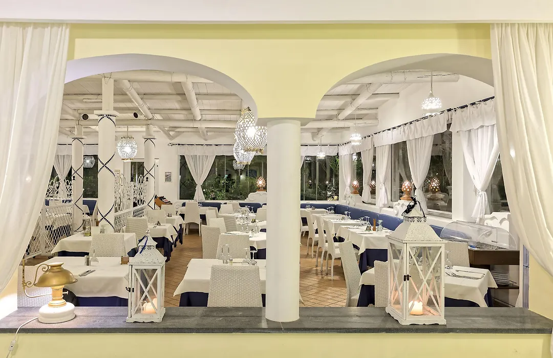 Hotel Tritone Resort&Spa-1