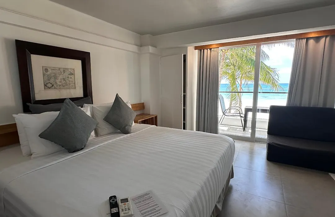 Zuzuni Boutique Hotel-1