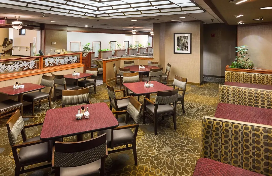 Radisson Hotel Bismarck-1