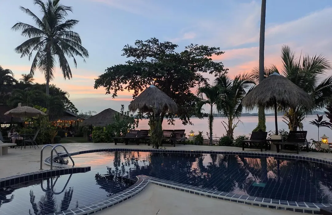 Amber Sands Beach Resort-1