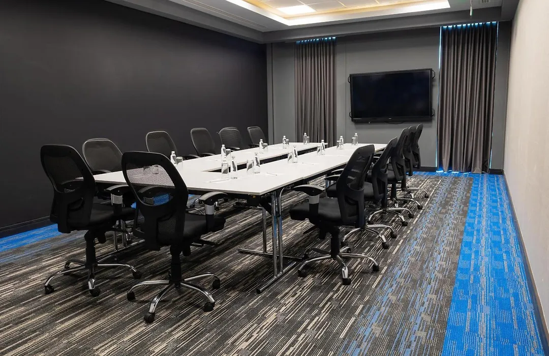 Park Inn By Radisson Jubail Industrial City-1