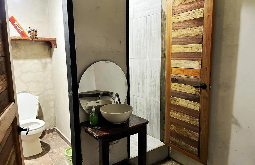 Utria Hostel-1