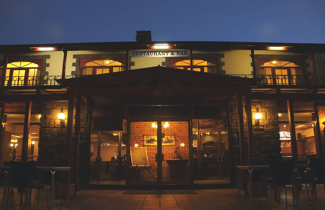 Black Spur Inn-1