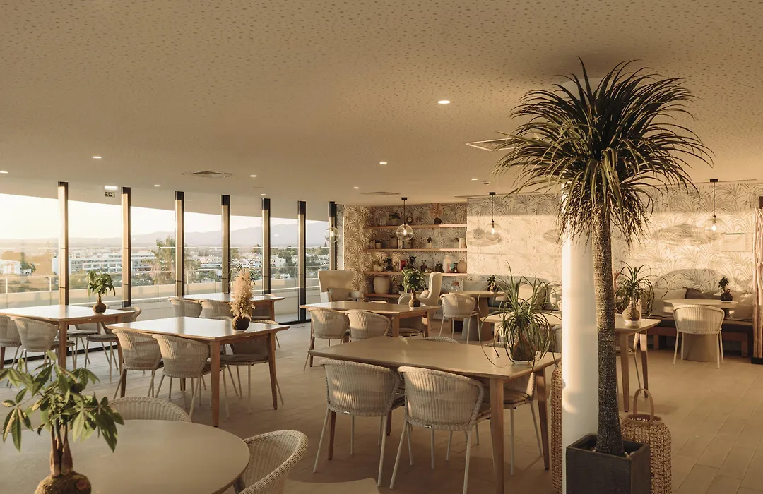 Longevity Health & Wellness Hotel - Adults Only-1