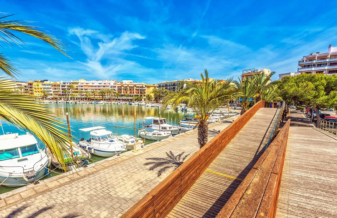 Blu Hostal Diana-1