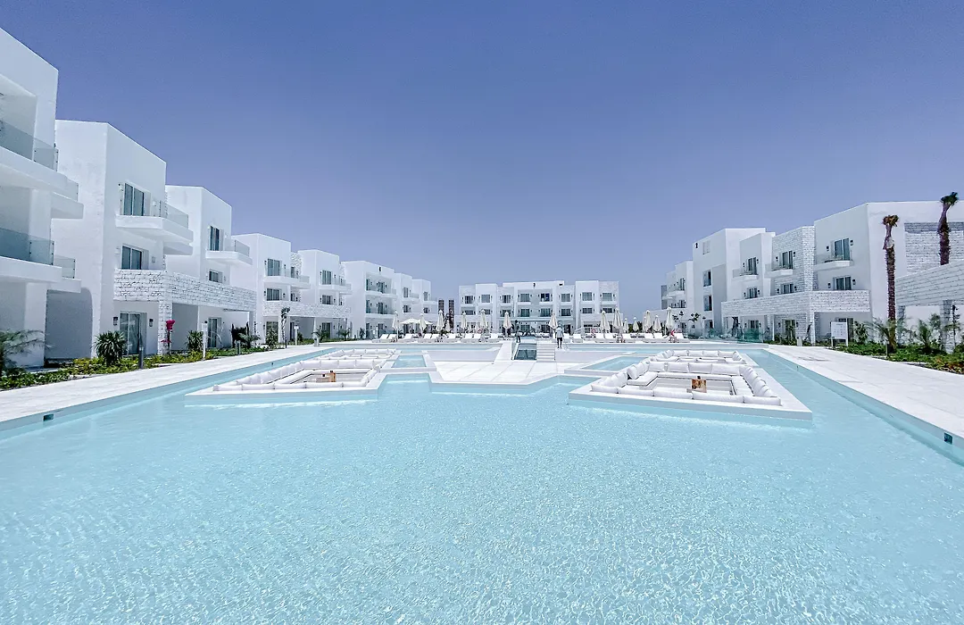Tanoak Resort-1