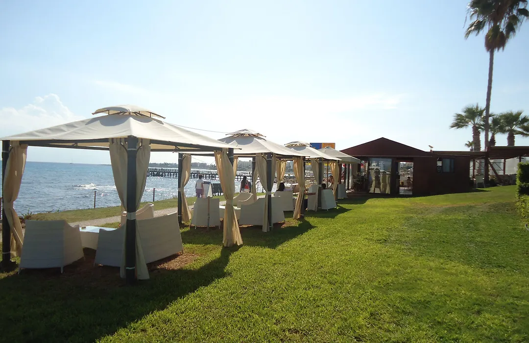 Evalena Beach Hotel-1