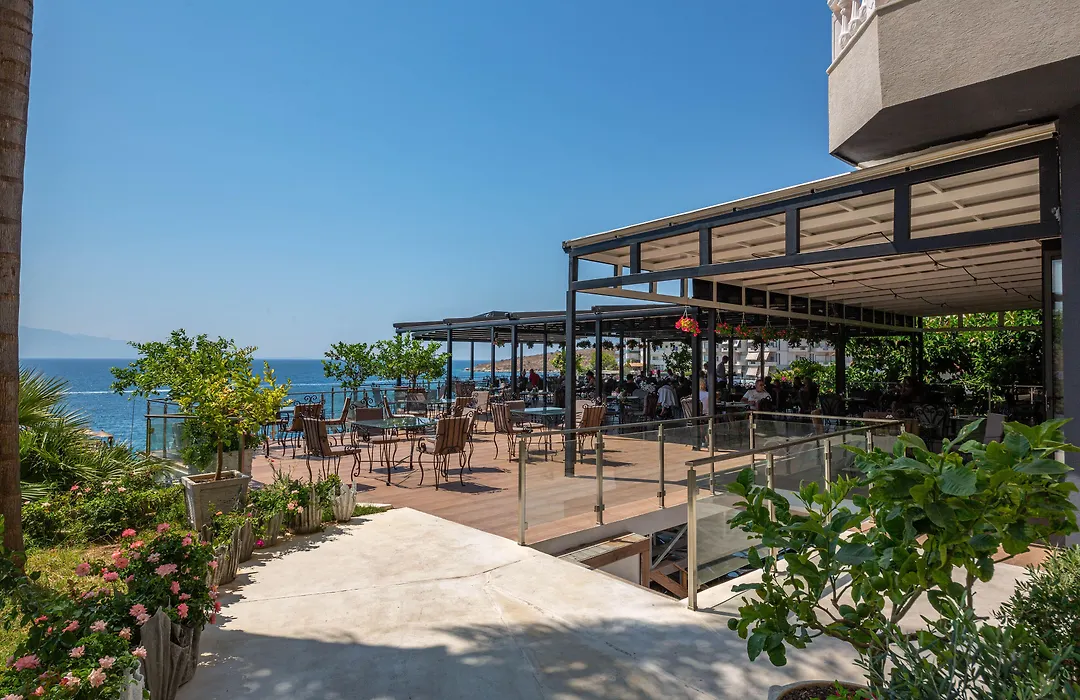 Hotel Apollon Sarande (Adults Only)-1