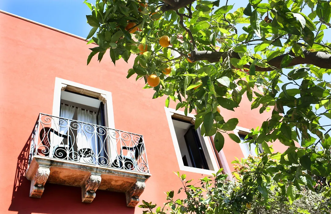 Villa Astoria-1