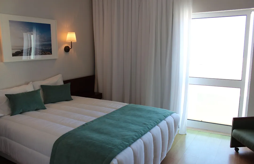 Hotel Costa de Prata 2&Spa-1