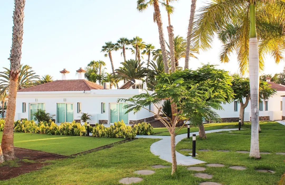 Hotel Livvo Dunagolf Suites-1