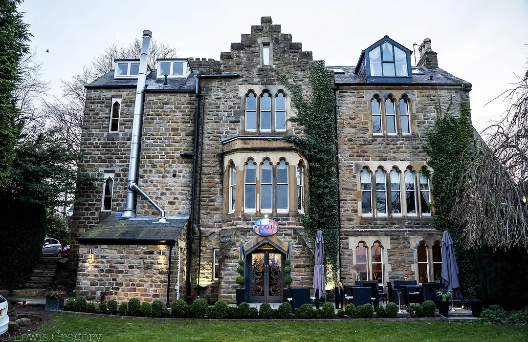 Farnley Tower Guesthouse-1