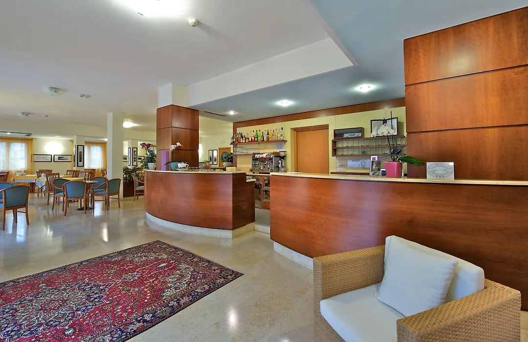 Hotel Garnì Orchidea-1