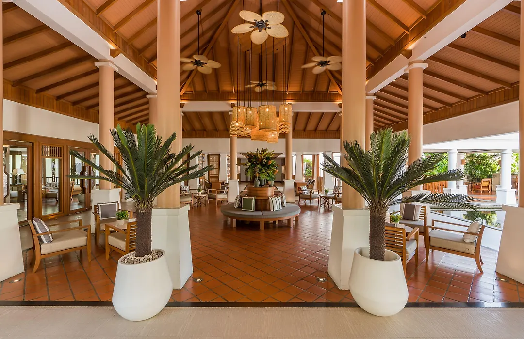 Naithonburi Beach Resort-1