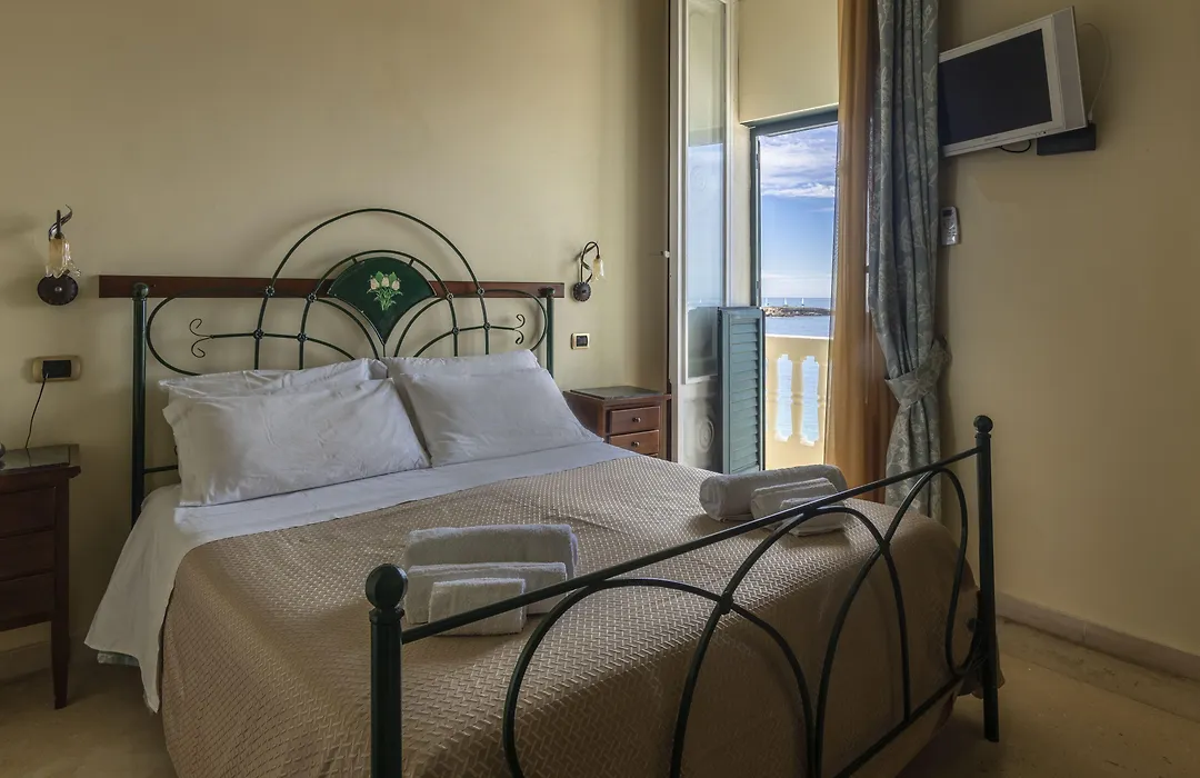 B&B La Riviera-1