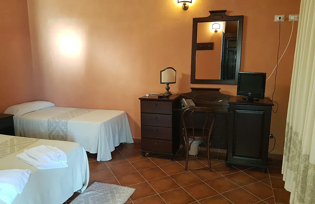 Hotel Sardus Pater-1