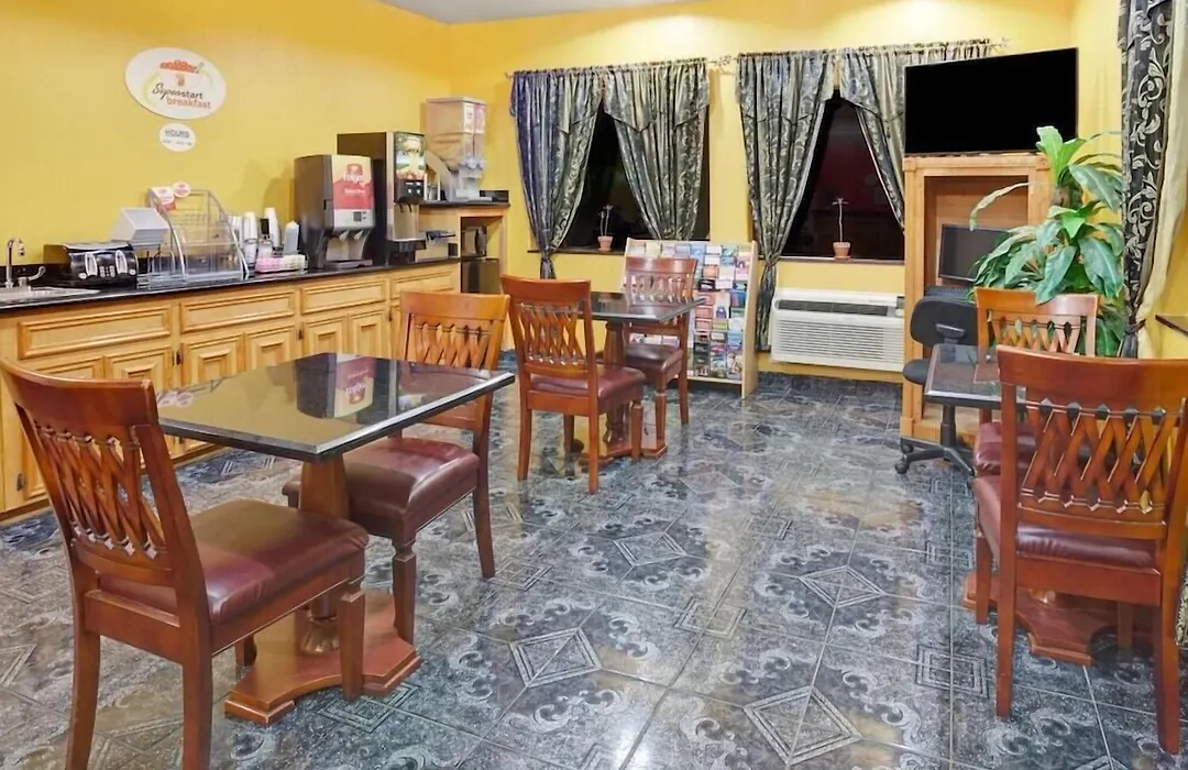 Sapphire Inn & Suites-1