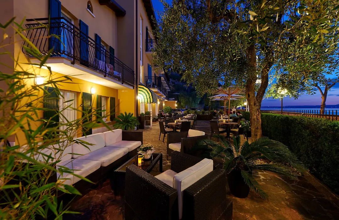 Albergo Del Garda-1