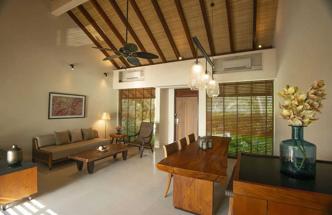 The Residence Maldives At Dhigurah-1