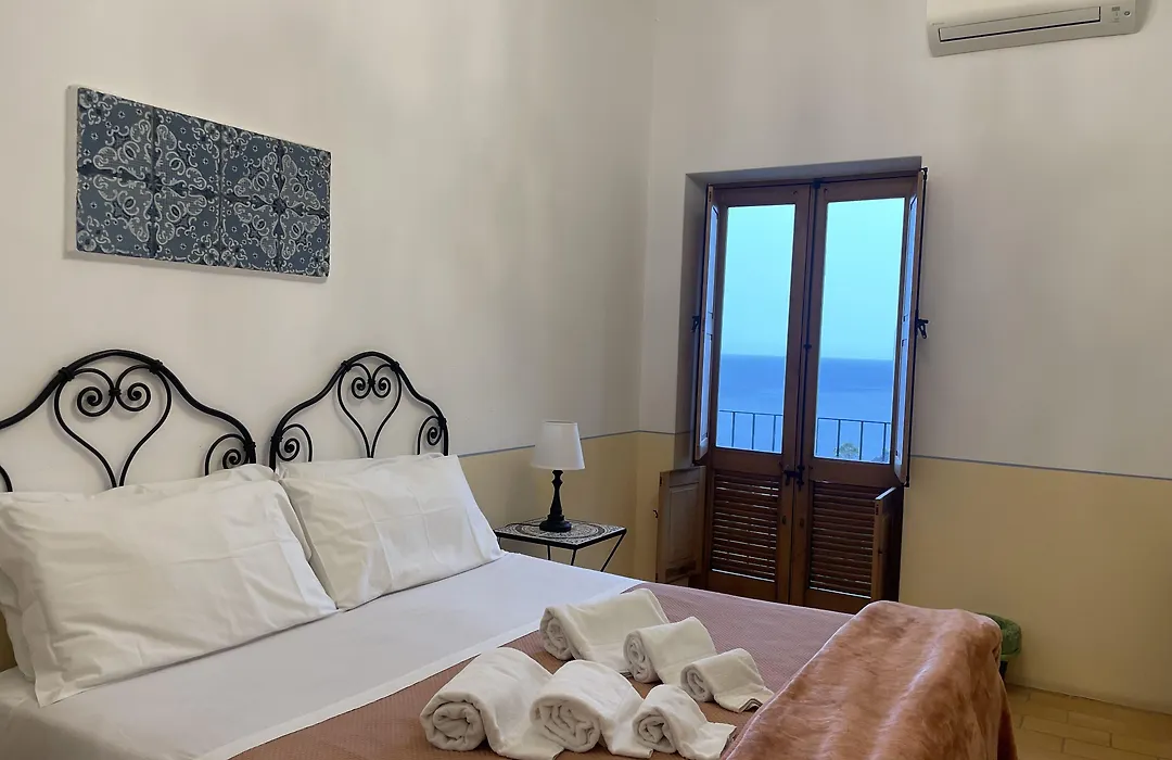Hotel La Locanda Del Postino-1
