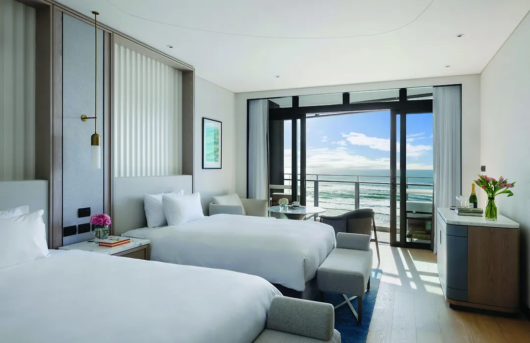 The Langham, Gold Coast And Jewel Residences-1