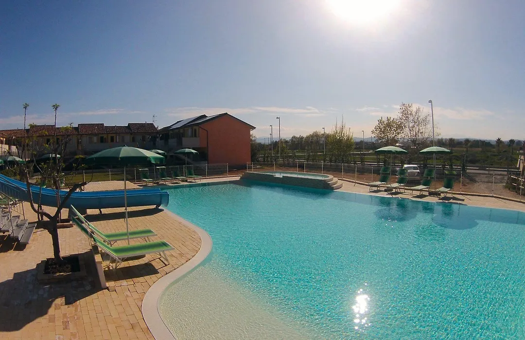 Lianna Beach Resort-1