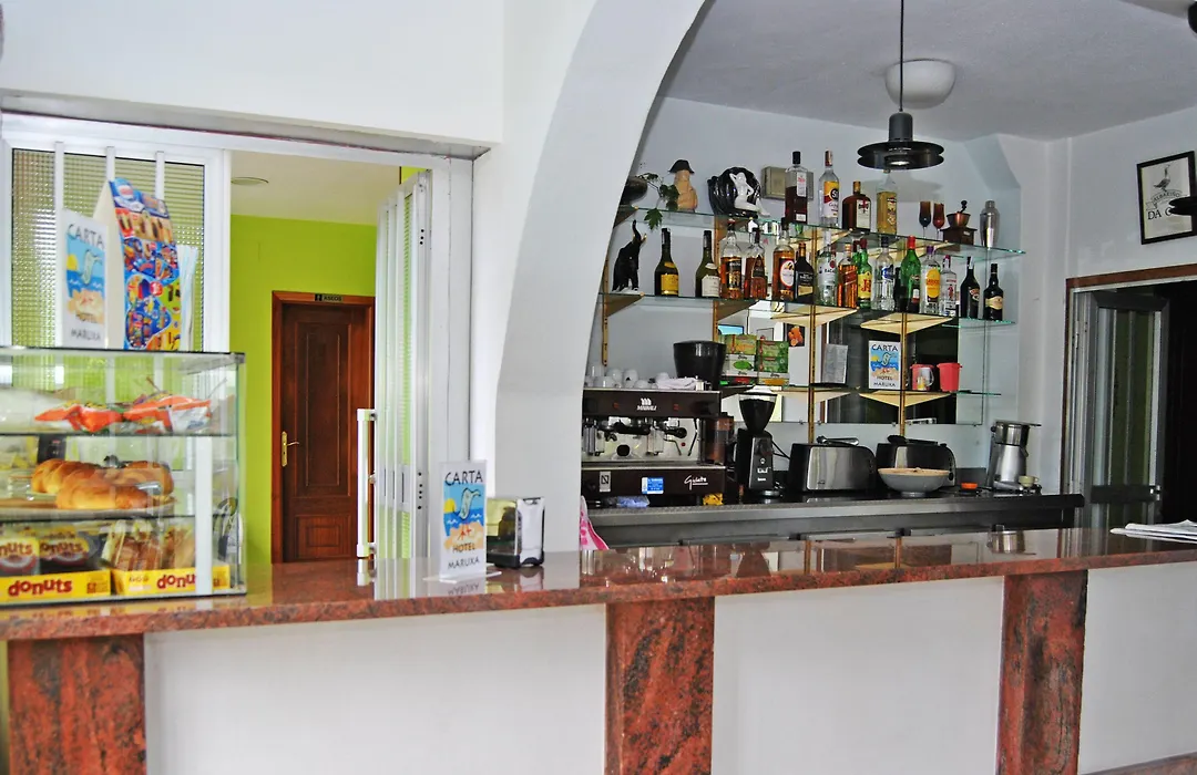 Hotel Maruxa-1