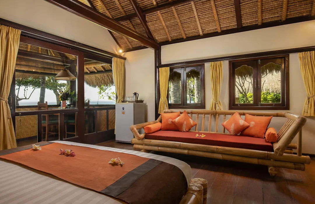 Alam Anda Ocean Front Resort & Spa Dive Resort-1