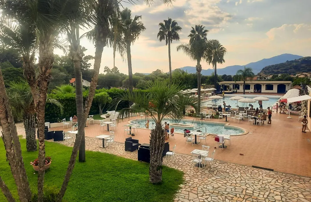 Solone Beach Resort-1