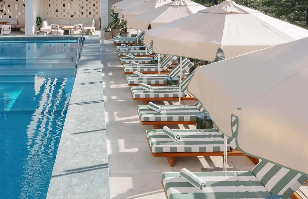 Mondrian Gold Coast-1