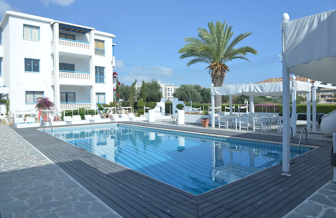 Tasmaria Aparthotel-1
