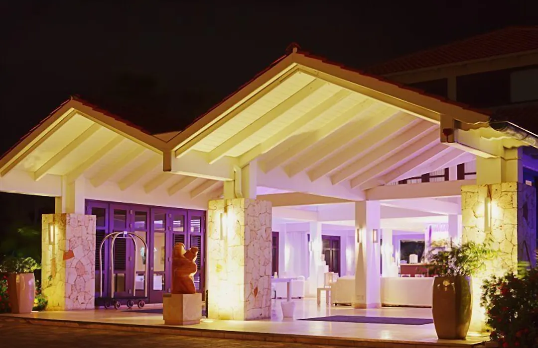 Floris Suite Hotel - Spa & Beach Club - Adults Only-1