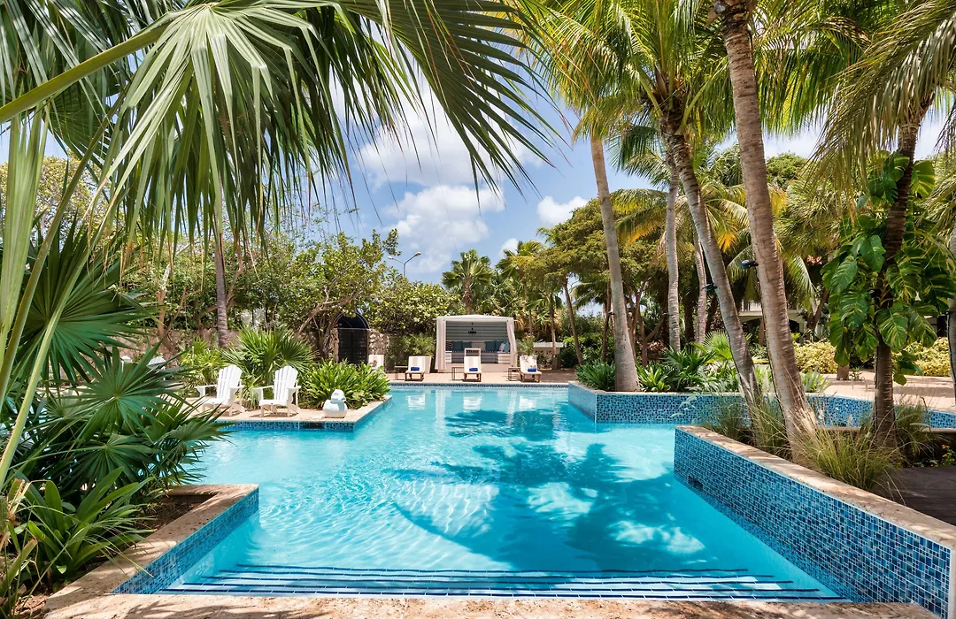 Floris Suite Hotel - Spa & Beach Club - Adults Only-1