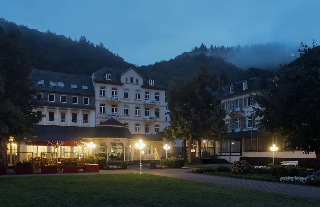 Häcker's Fürstenhof-1
