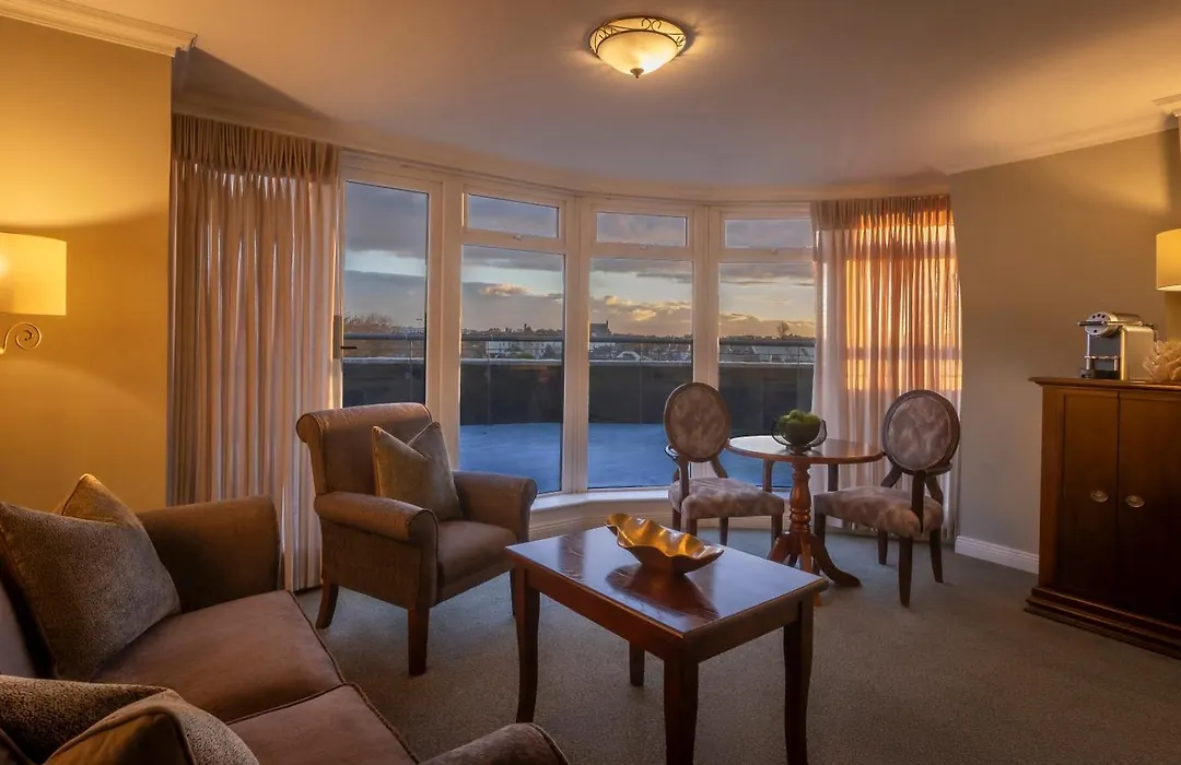 Bracken Court Hotel-1