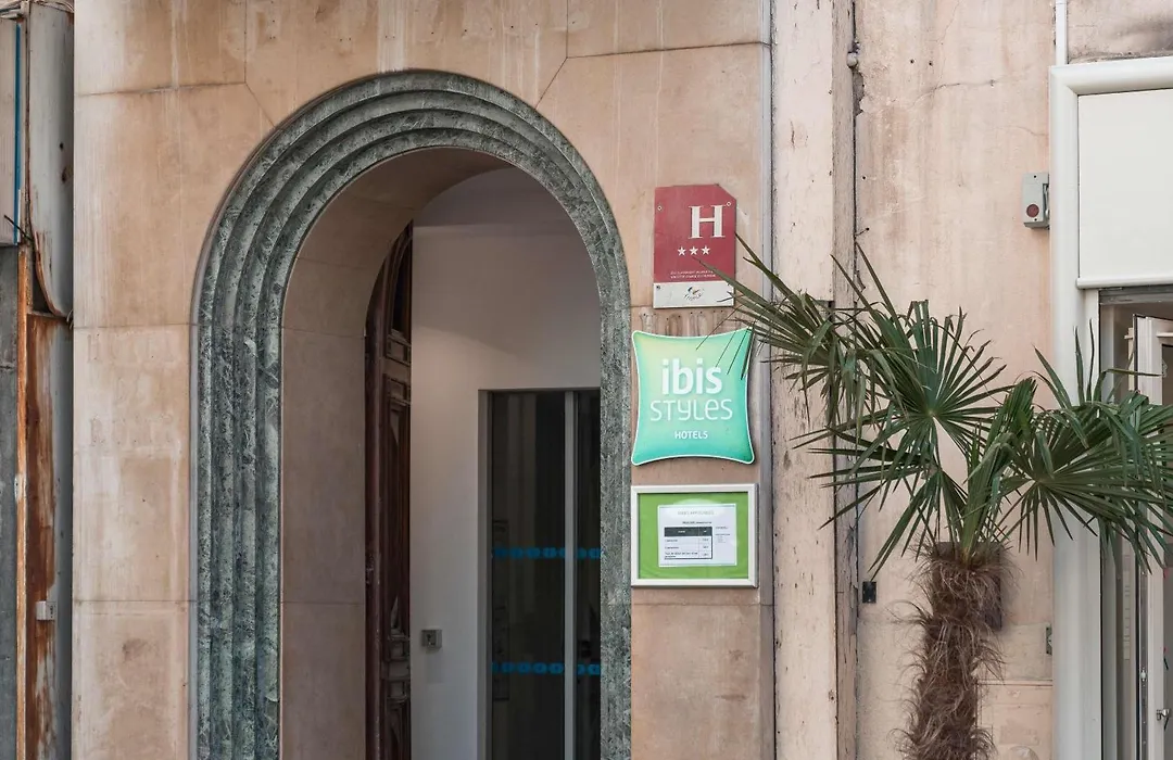 Ibis Styles Marseille Vieux Port-1