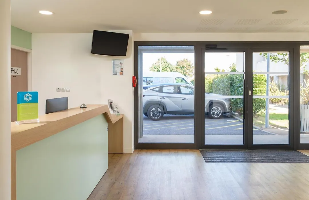 Sure Hotel By Best Western Guerande-1