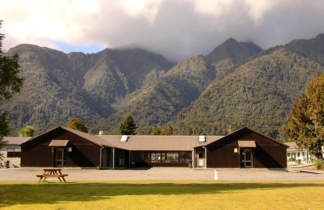 Fox Glacier Top 10 Holiday Park & Motels-1