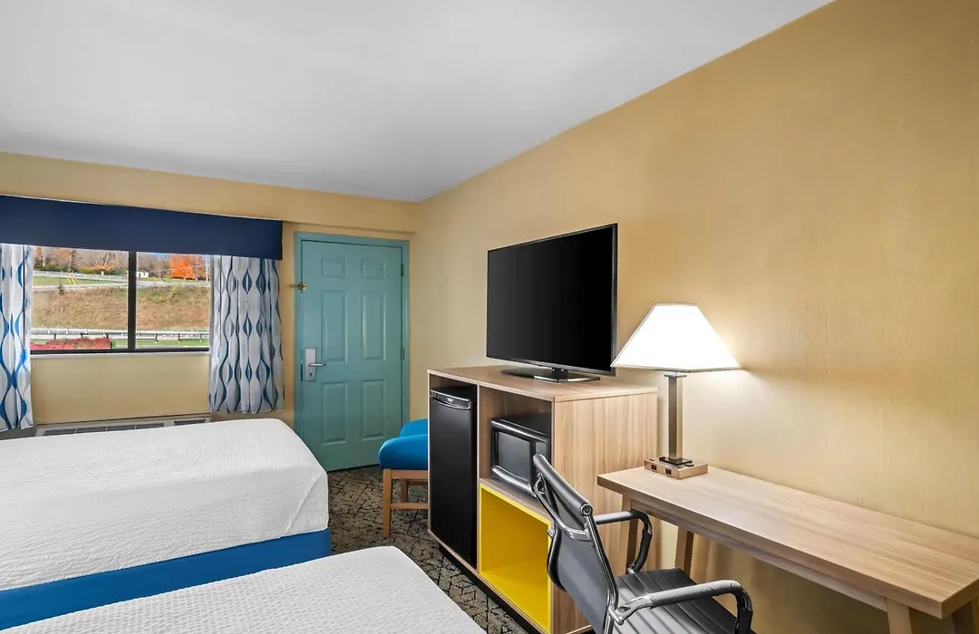 Days Inn By Wyndham Renfro Valley Mount Vernon-1