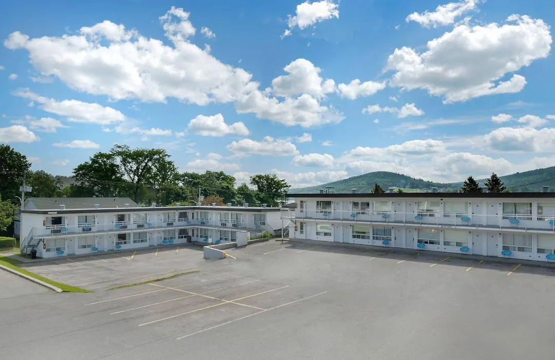 Rodeway Inn-1