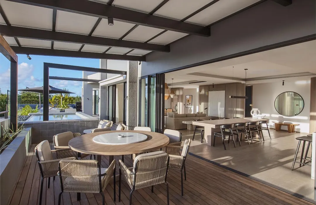 Lux* Grand Baie Resort & Residences-1