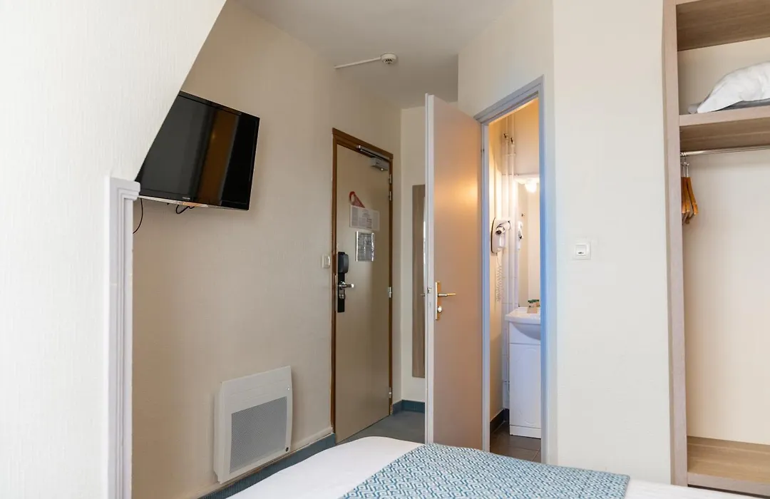 The Originals City, Hôtel Les Océanes, Lorient (Inter-Hotel)-1