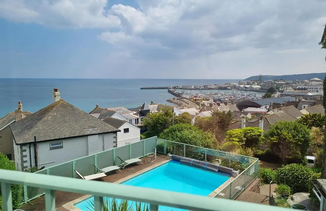 Hotel Penzance Harbour View-1