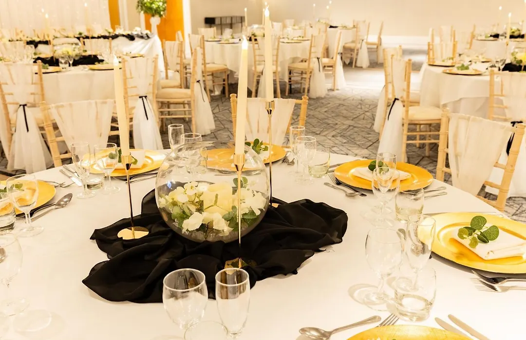 Holiday Inn Newcastle Gosforth Park By Ihg-1
