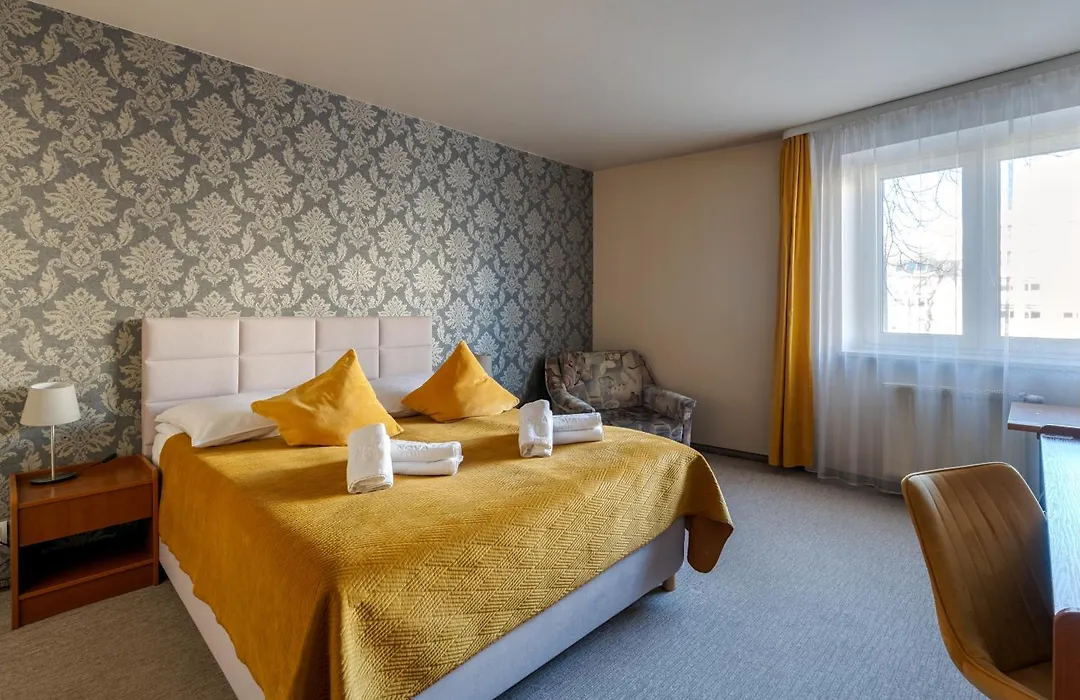 Nova Hotel-1