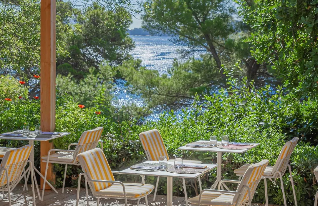 Hotel Le Provencal - Renove En 2025 - Bord De Mer-1
