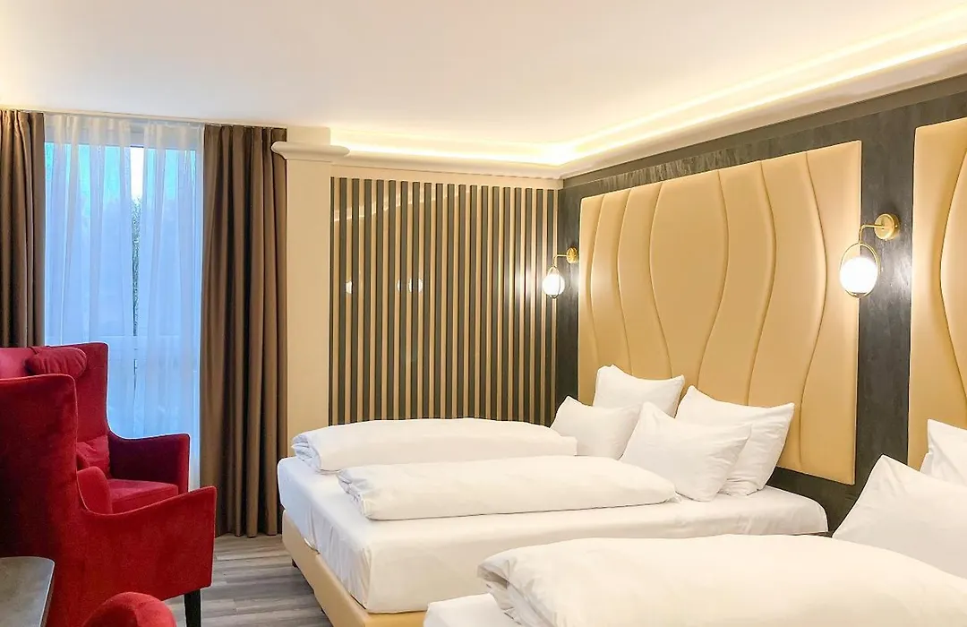 Plaza Premium Parkhotel Neu-Ulm-1