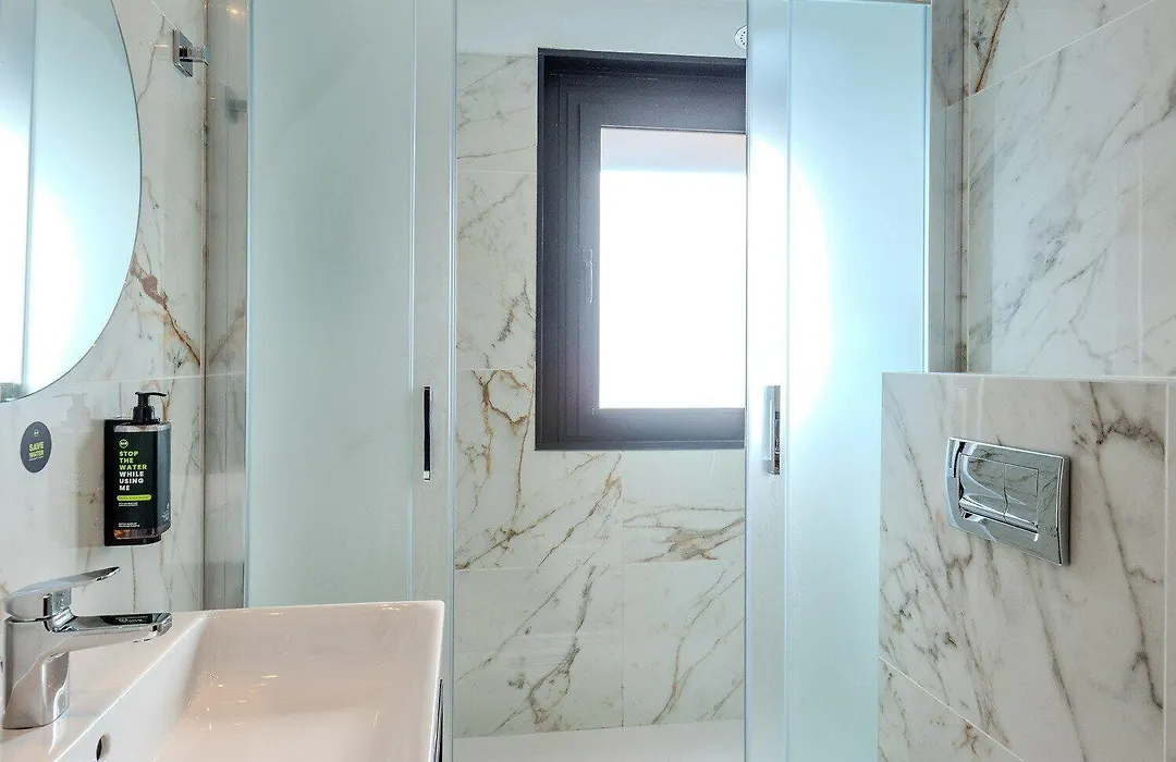 B&B Hotel Firenze Pitti Palace Al Ponte Vecchio-1