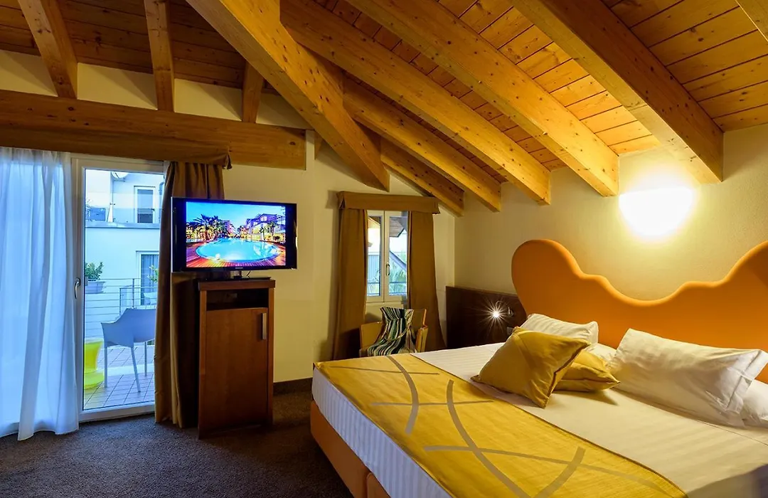 Color Hotel Style, Design & Gourmet-1