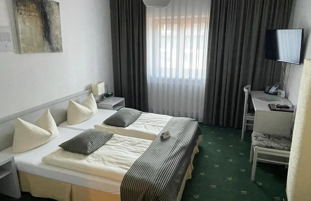 Akzent Berghotel Rosstrappe-1